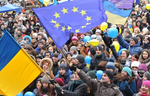 Евромайдан год спустя: За что боролась и к чему пришла Украина?