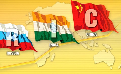 Клуб по интересам: Россия, Индия и Китай как "антиамериканская ось"