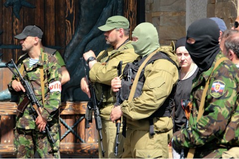 Снова в бой: На Украине истекает срок повторного перемирия 