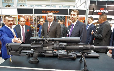 Рогозин: Россия заинтересована в совместных оружейных производствах