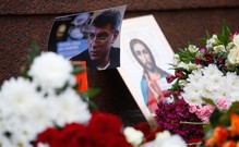 Смерть на мосту: Три версии убийства Немцова