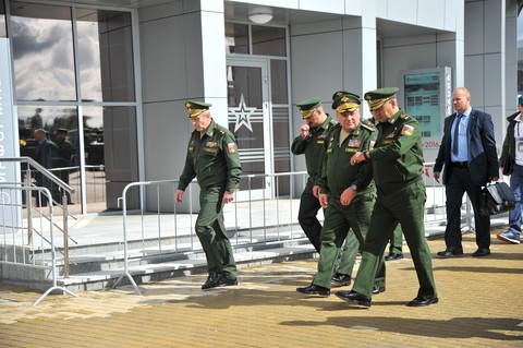 Министерство обороны подписало 17 долгосрочных контрактов на сумму 130 млрд рублей