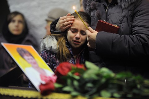 40 ударов колокола: В России и мире проходят панихиды по погибшим при крушении А321