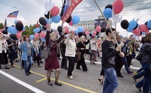 В ДНР и ЛНР отмечают первую годовщину Дня независимости