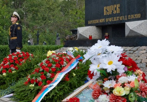 «Курск»: 15 лет со дня трагедии в Баренцевом море