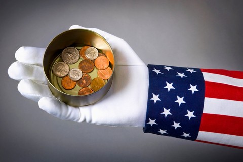 Все выше, выше и выше: Поднимет ли США «потолок» госдолга в этом году?