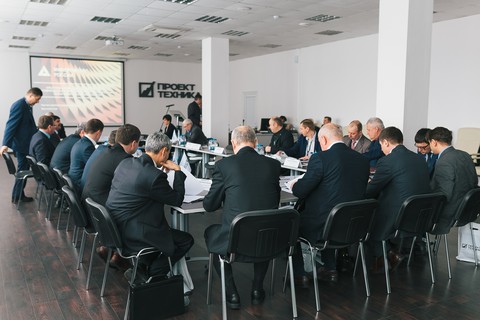 На конференции Минпромторга обсудили новую систему послепродажного обслуживания вооружения и военной техники
