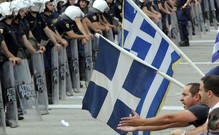 "Ципрас, уходи!" Греки встретили ратификацию соглашения с кредиторами волной протестов