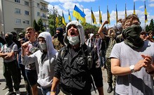 Опять беспорядки в Киеве: Как власти Украины используют радикалов в своих целях