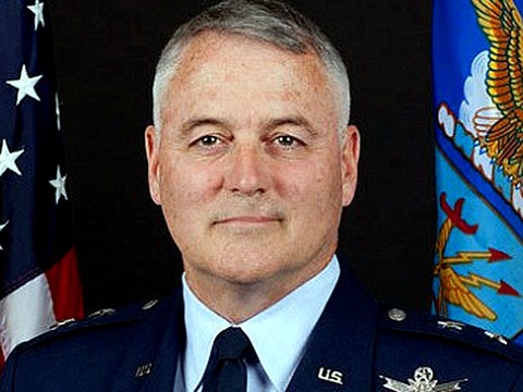 Генерал США уволен за плохое поведение в России