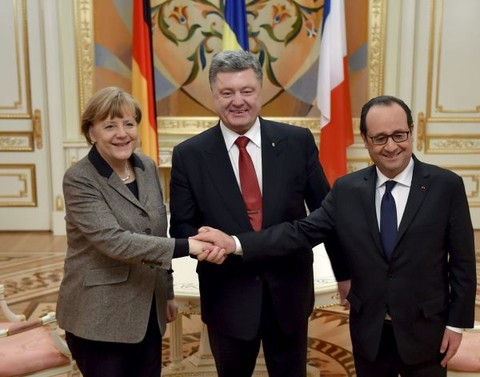 Согласуйте с Донбассом: Политика Киева не дает шанса минским соглашениям