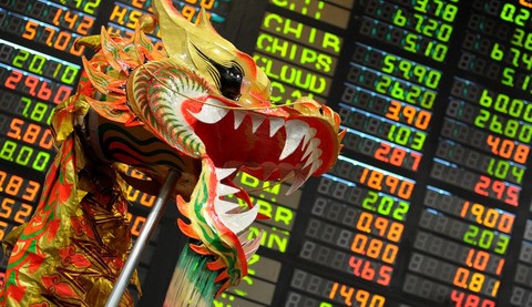 Виновник найден: Китай обвинил США в обвале фондового рынка