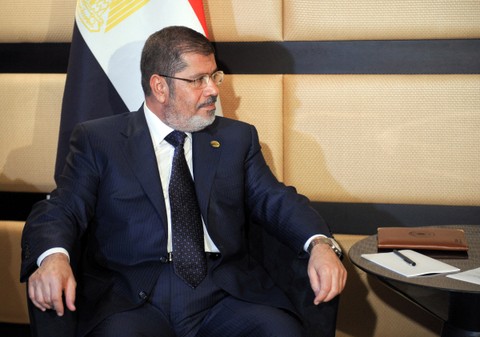 Египетские военные передали власть главе КС, Мурси арестован