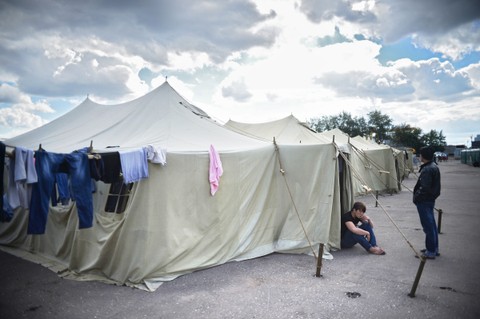 Власти ликвидировали лагерь для мигрантов в Гольяново 