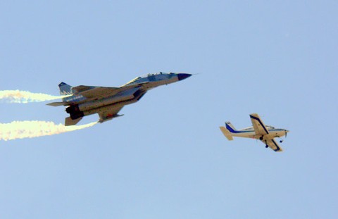 Российские самолеты патрулируют небо Сирии