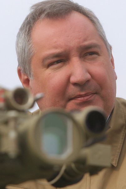 Председатель военно промышленной комиссии. Рогозин. Лев Рогозин оператор.