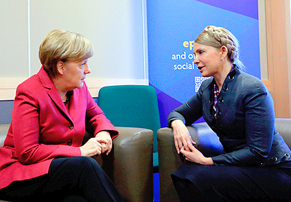Ангела Меркель и Юлия Тимошенко. Фото images.aif.ru