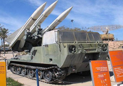 Зенитно-ракетный комплекс MIM-23 Hawk (Хок) на базе транспортера M727(Музей ВВС Израиля).